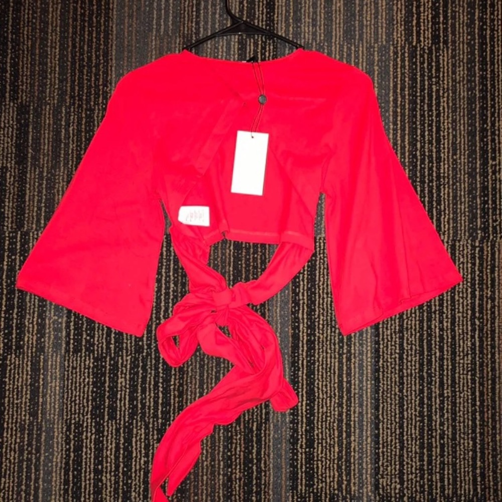 Pretty little things top